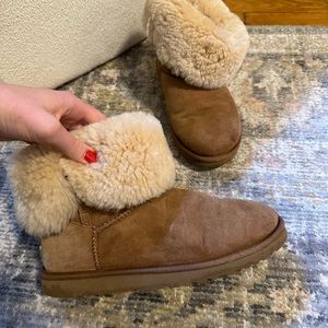 Chestnut Uggs